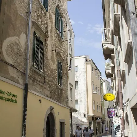 Calla Canapi Apartment Rijeka Exterior photo